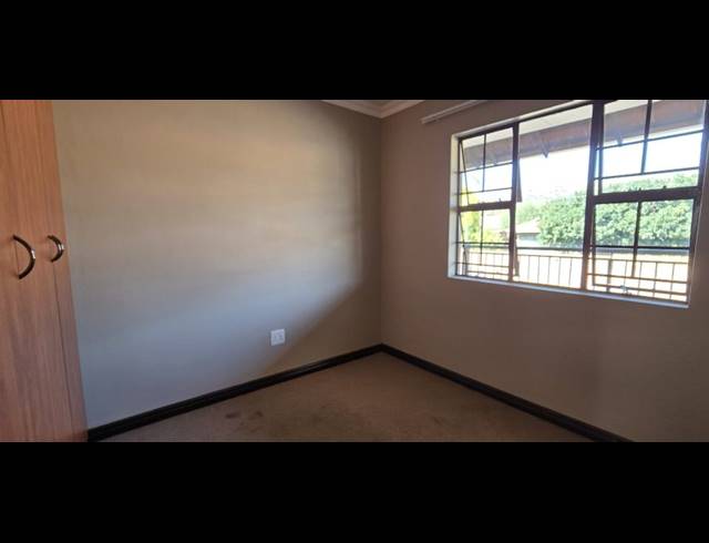 2 BEDROOM APARTMENT FOR SALE IN MONTANA PARK